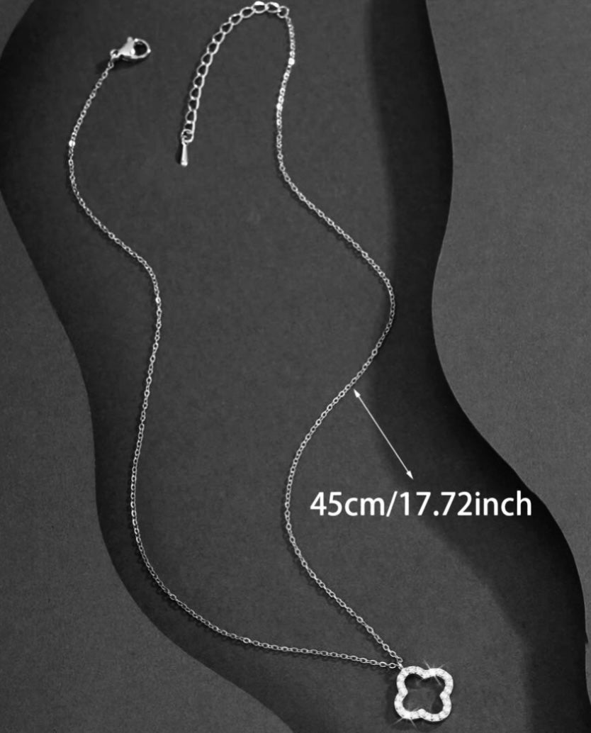 Collier trèfle