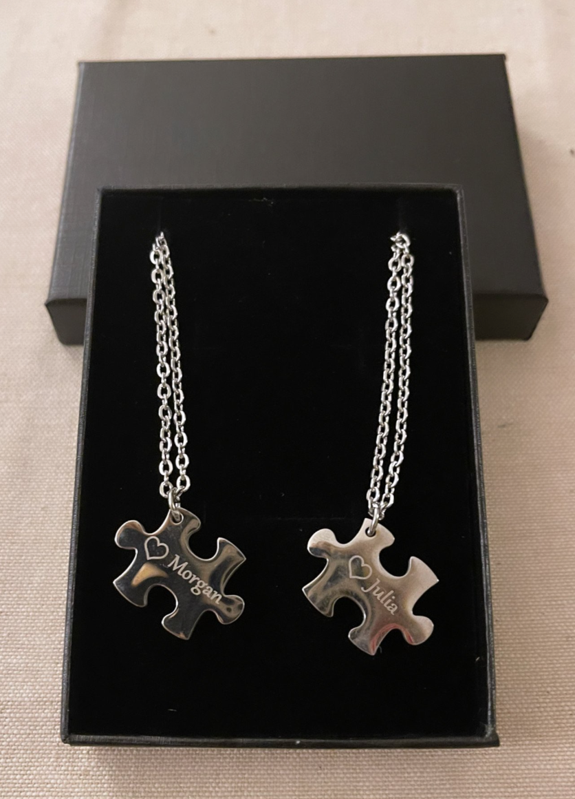 Ensemble de Colliers prénoms personnalisés gravés - Gold ou silver