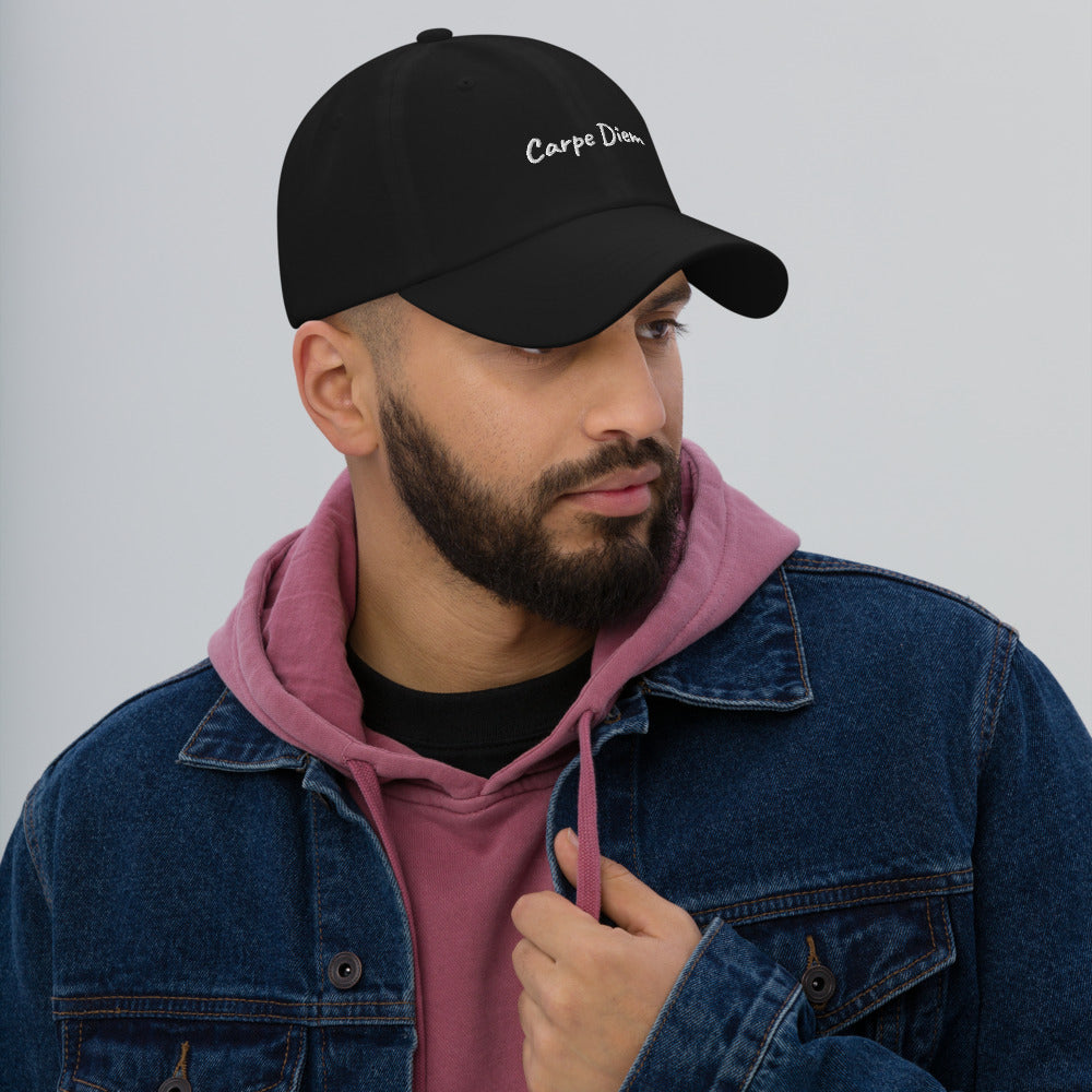Casquette brodée "Carpe Diem" forme baseball