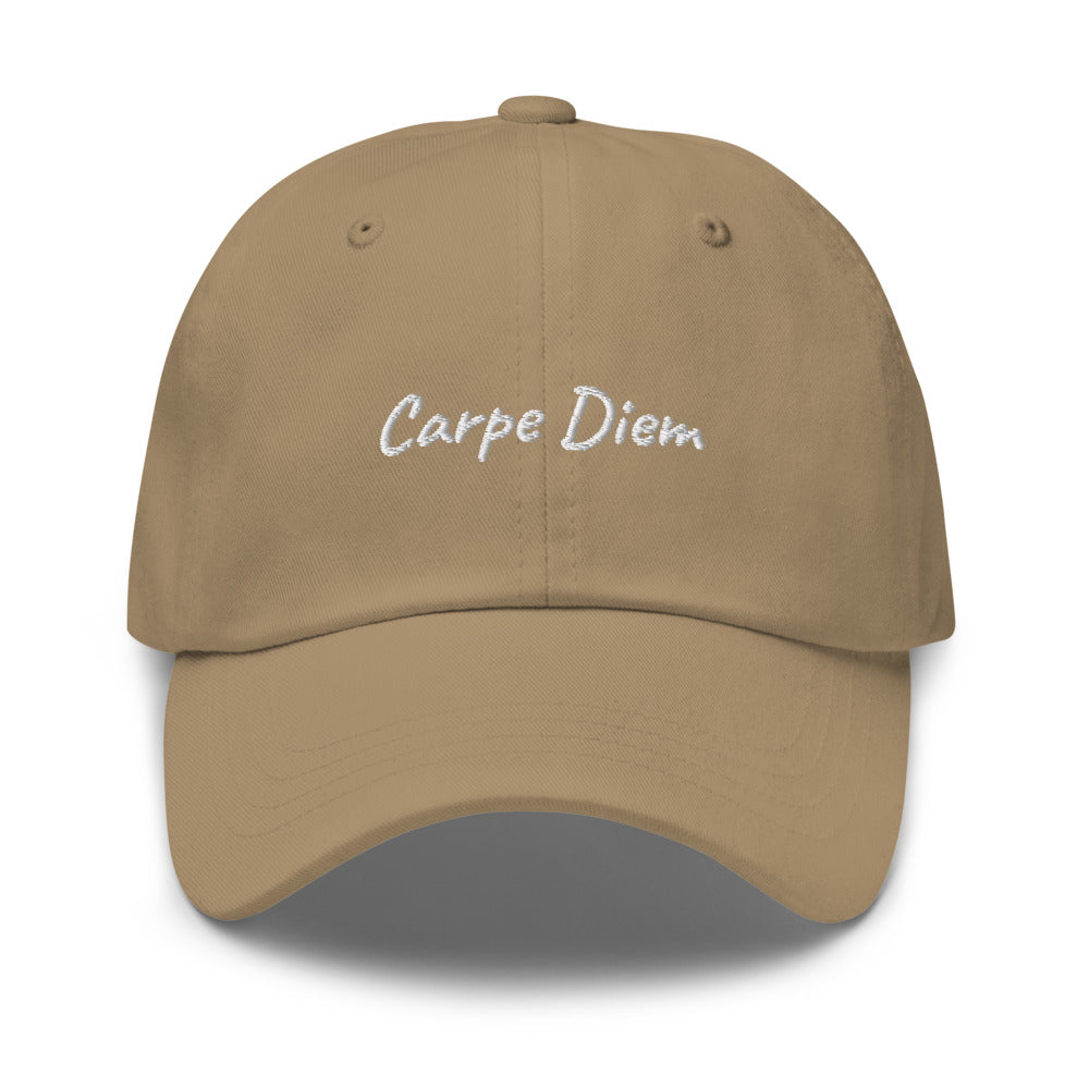 Casquette brodée "Carpe Diem" forme baseball