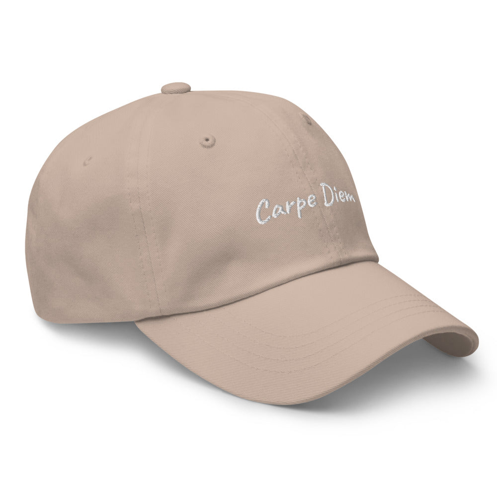 Casquette brodée "Carpe Diem" forme baseball