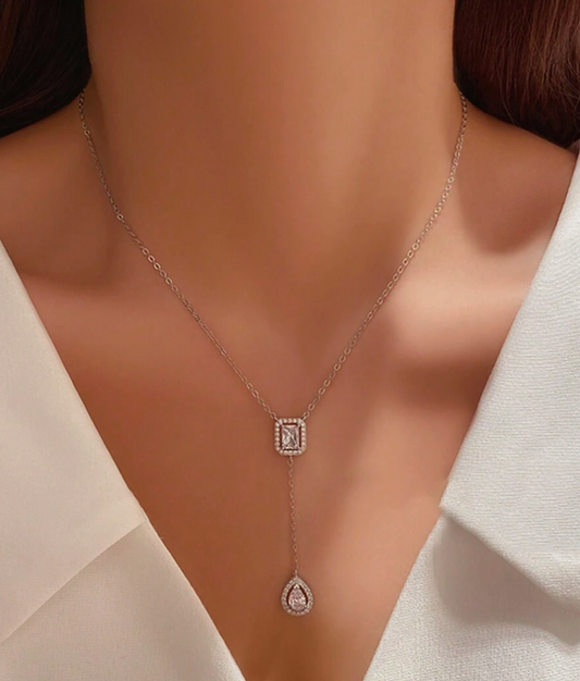 Collier Azia