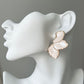 Boucles d'oreilles pétales nacrées GM